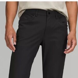 Mens Lulu Lemon Slim-Fit 5 Pocket Pant 33
Warpstreme Stretch wrinkle-resistant